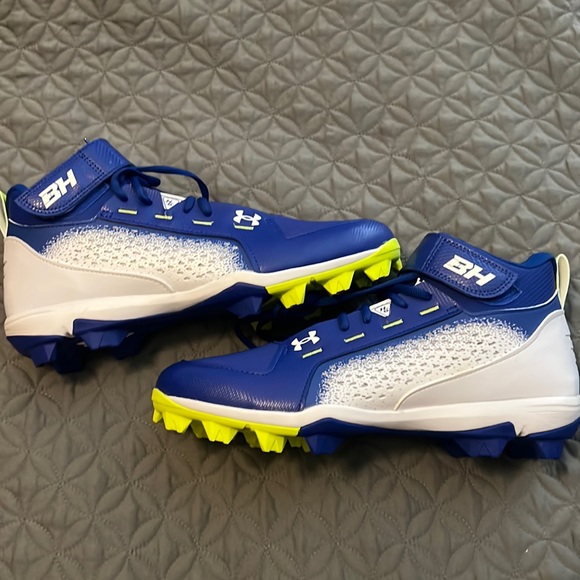 Under Armour Other - Under Armour Harper 6 Mid RM Cleats